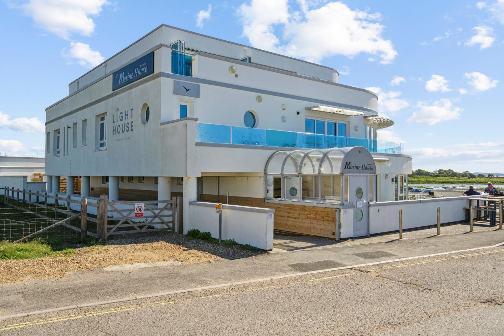 Marine House Hotel ลีมิงตัน ภายนอก รูปภาพ