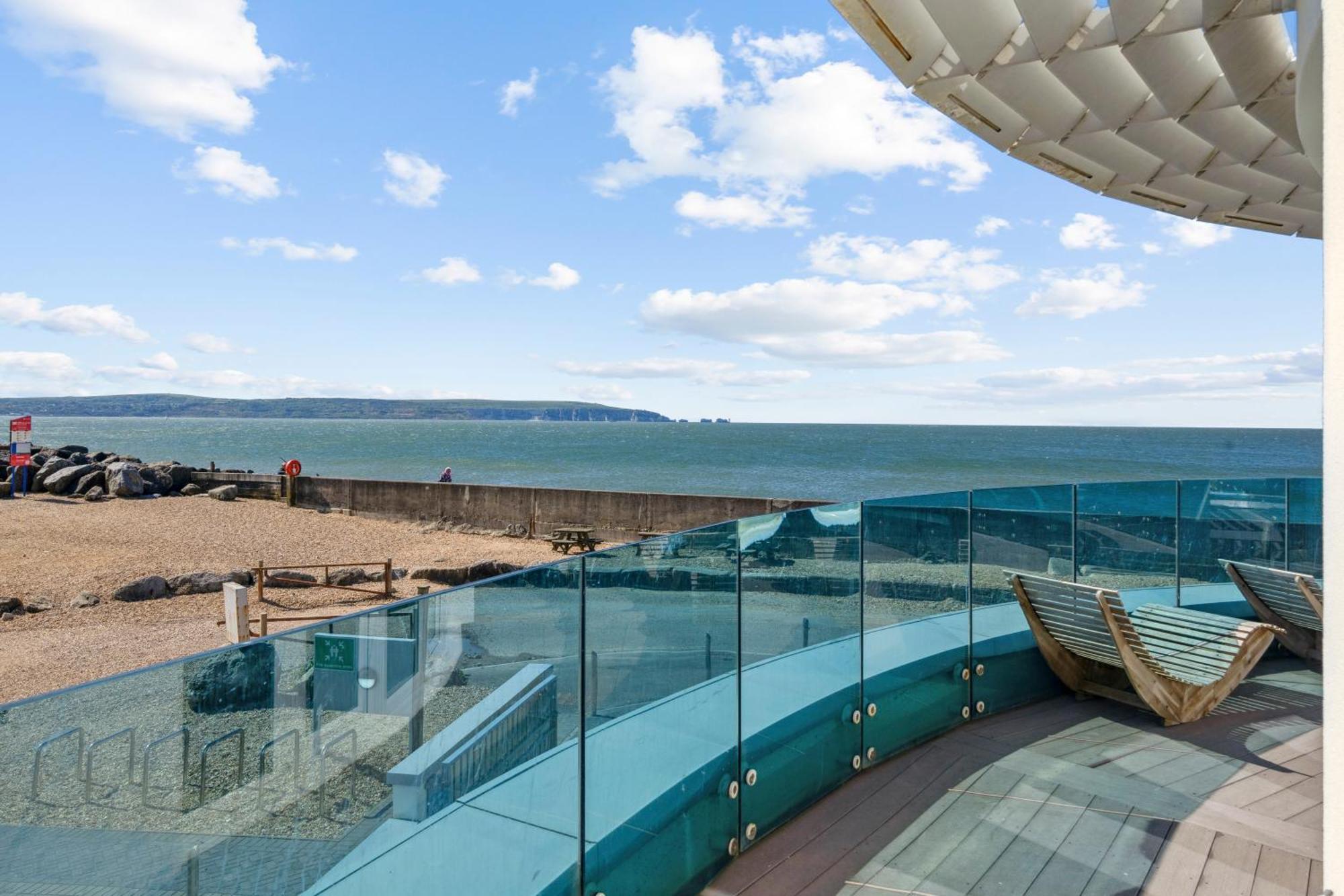 Marine House Hotel ลีมิงตัน ภายนอก รูปภาพ
